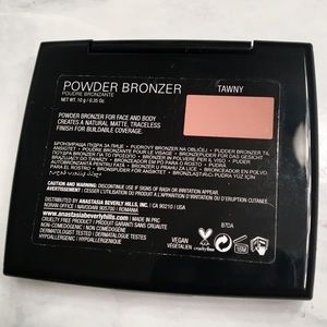 Anastasia Beverly Hills Makeup - Anastasia Beverly Hills Powder Bronzer - Tawny Anastasia Beverly Hills Makeup - Anastasia Beverly Hills Powder Bronzer - Tawny